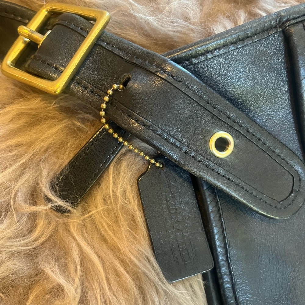 Authentic Vintage Coach Legacy Zip Crossbody Bag - Picture 5 of 9